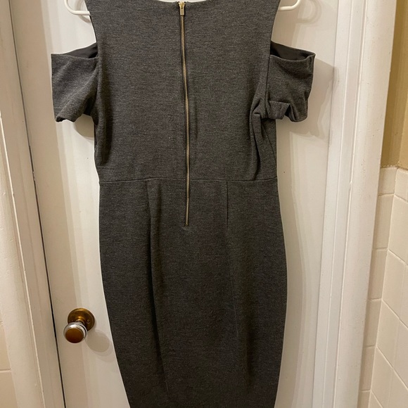 Dark Gray, Peek-a-boo shoulder, Express Dress - Picture 4 of 4